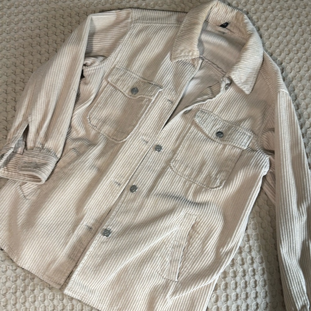 H&M Divided Corduroy Shacket • small • cream